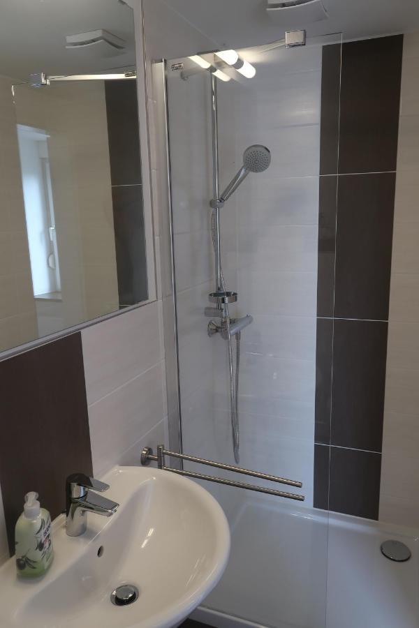 Romrod Landpension Zur Hainbuche מראה חיצוני תמונה